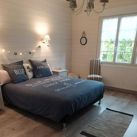 L'Ecureuil Gourmand, Chambre D'Hotes En Anjou Bleu Saint-Martin-du-Bois  ภายนอก รูปภาพ